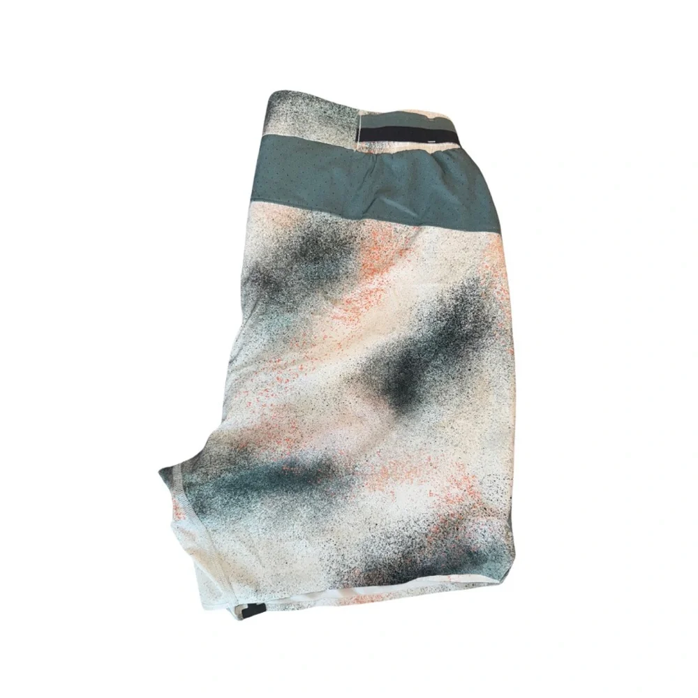 Fast and Free Lined 6” Running Short - Picture 2 of 3